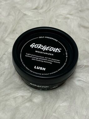 Lush gorgeous moisturizer self preserving
